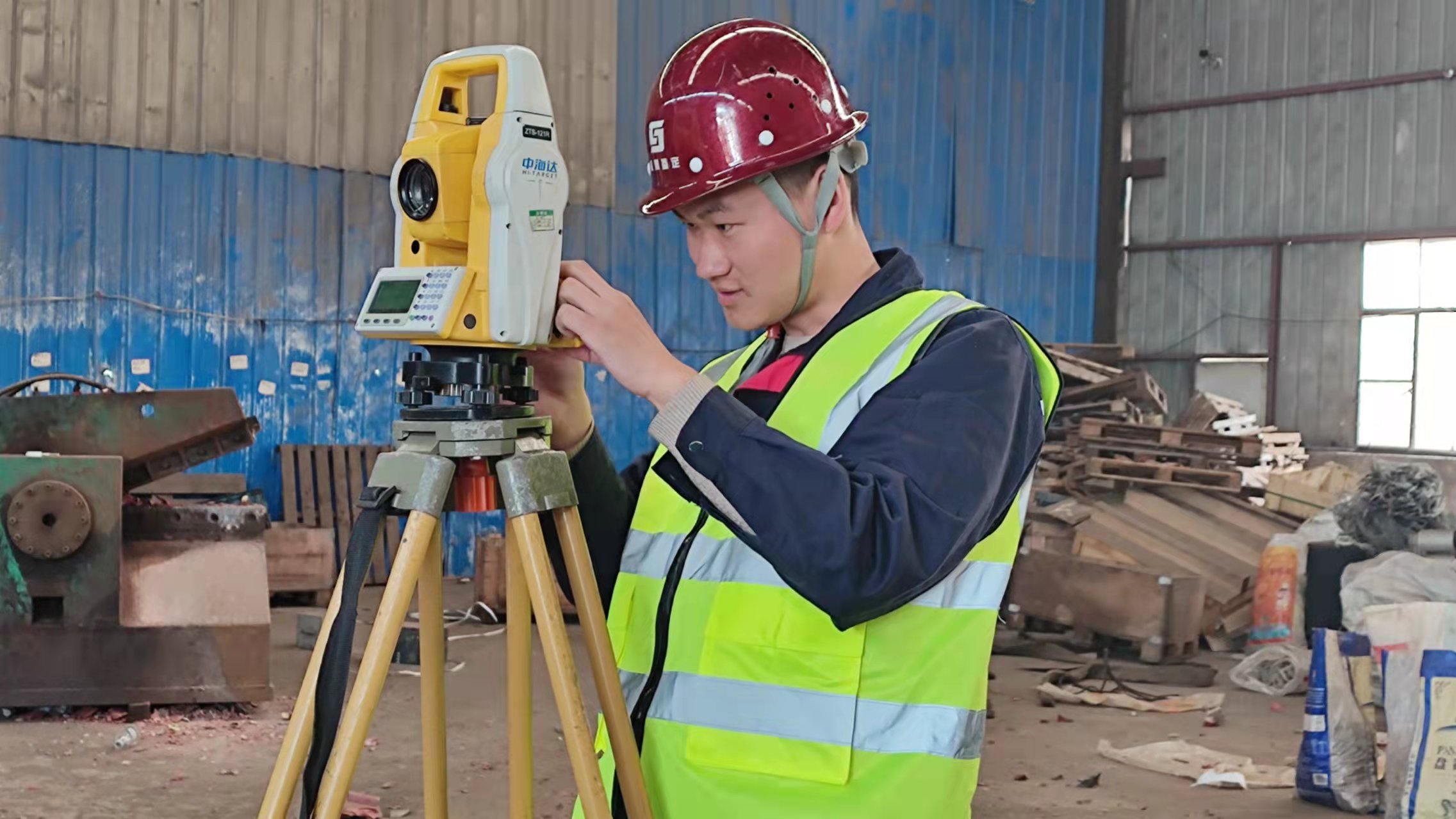 寶山區(qū)園和路858號(hào)指定房屋結(jié)構(gòu)安全性檢測(cè)1 寶山區(qū)園和路858號(hào)指定房屋結(jié)構(gòu)安全性檢測(cè)1